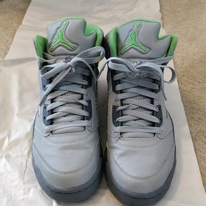Jordan Retro 5 Green Bean